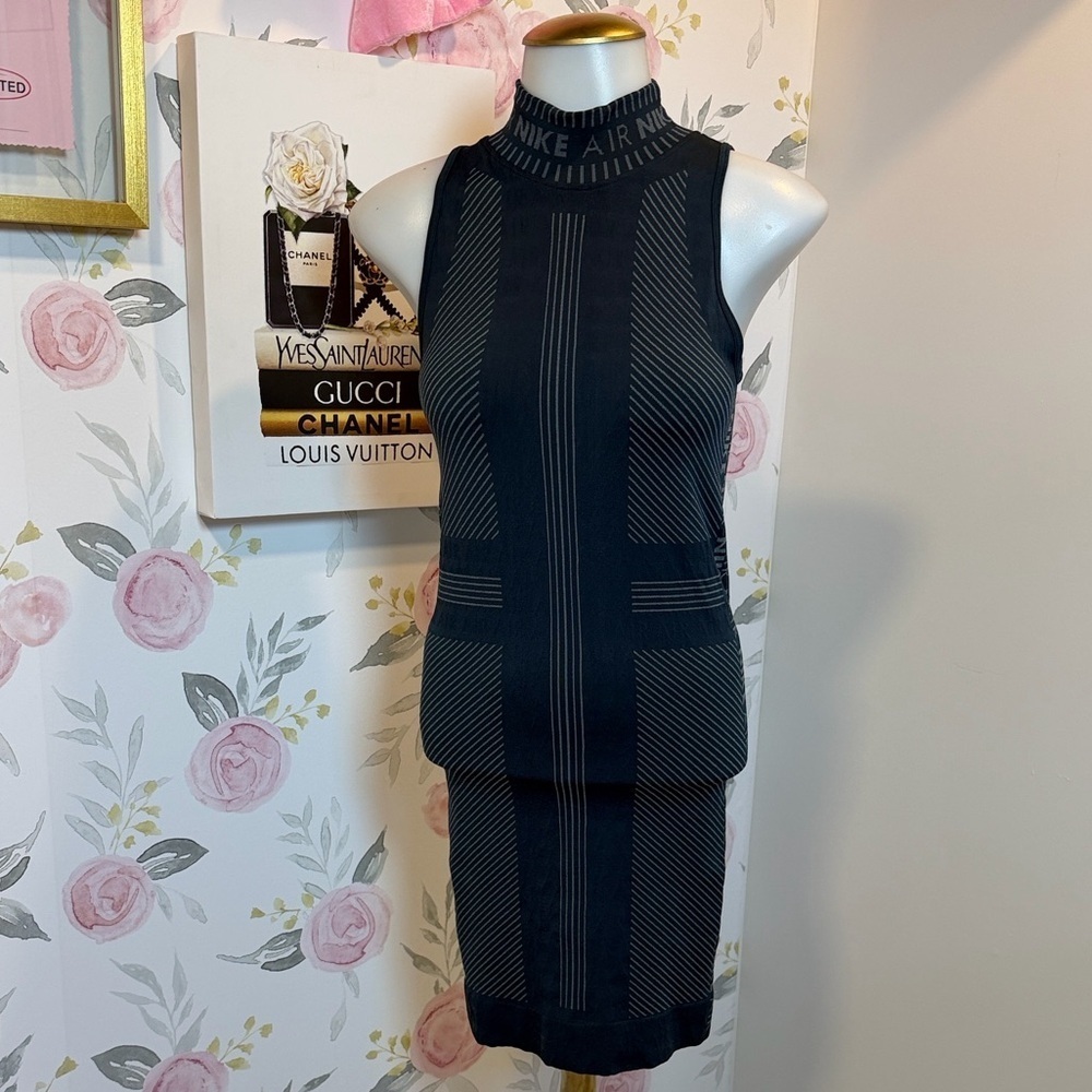 Nike Air Seamless Mockneck Dress Navy